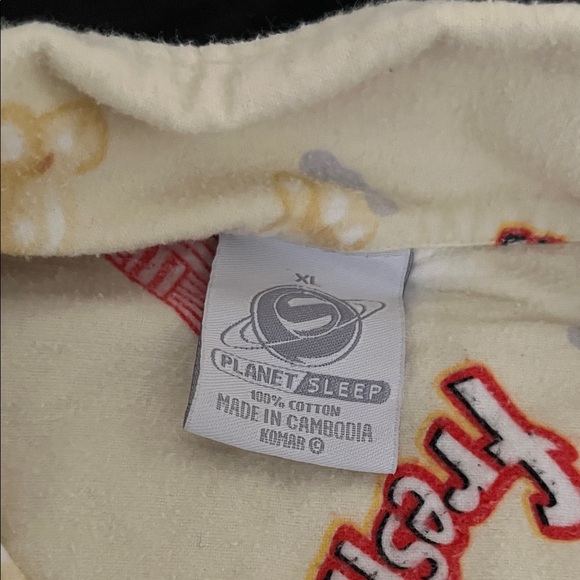 EUC Planet Sleep Popcorn Flannel Pajamas - Picture 3 of 4